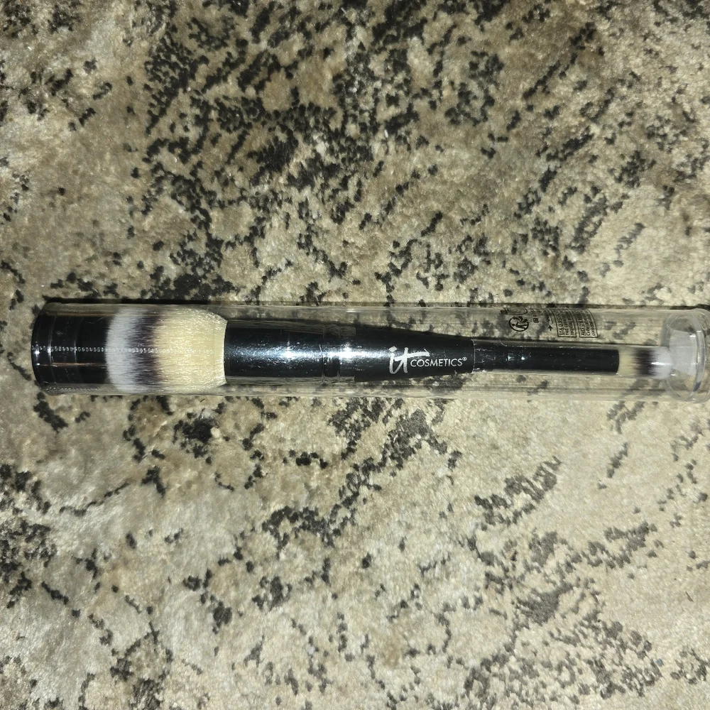 it Cosmetics Heavenly Luxe Complexion Perfection All-Over Conceal Dual End #… - Picture 2 of 6